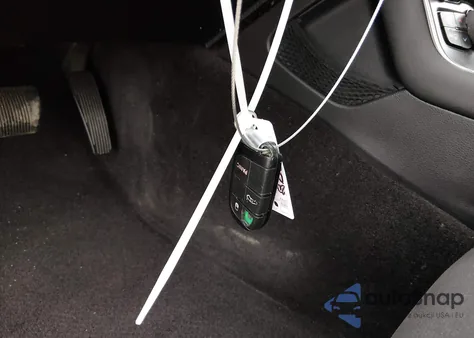 2016 Dodge Challenger Sxt z USA, uszkodzony, nr VIN 2C3CDZAG1GH290955